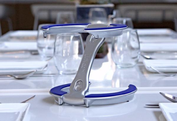 trivae, trivet, expendable trivet, lid holder, pot lid holder, display stand, pizza stand, cake stand, serving stand, server, kitchen tool, multifunction kitchen tool, lid caddy, pot lid caddy