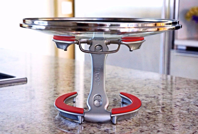 trivae, lid holder, pot lid holder, inverted lid storage, inverted lid holder, lid stand, lid rest, pizza stand, cake stand, serving stand, display stand, kitchen tool, kitchen gadget, lid caddy, pot lid caddy 